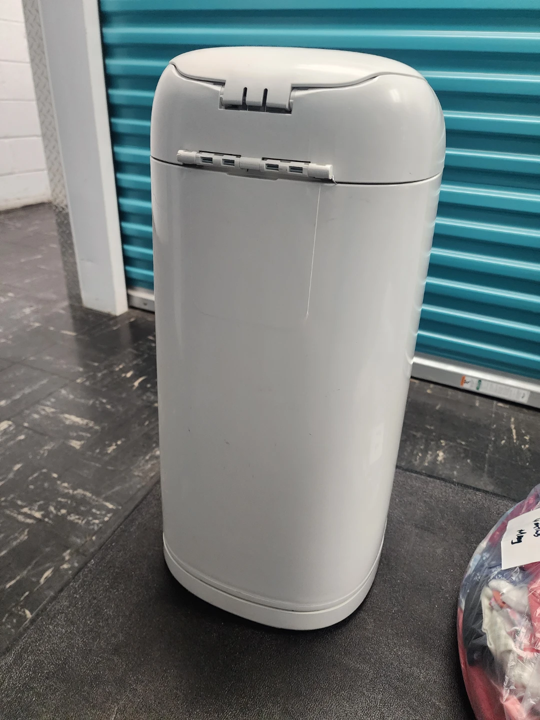 Playtex Diaper Genie Expressions Diaper Pail - photo 5