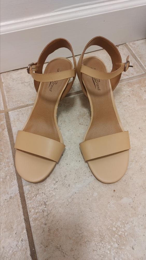 Leather Block Heel Sandals size 8
