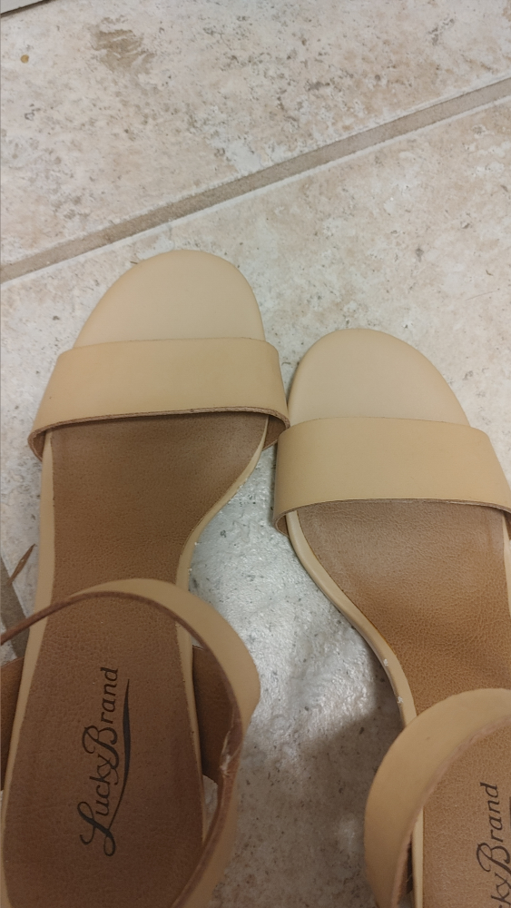 Leather Block Heel Sandals size 8 - photo 3