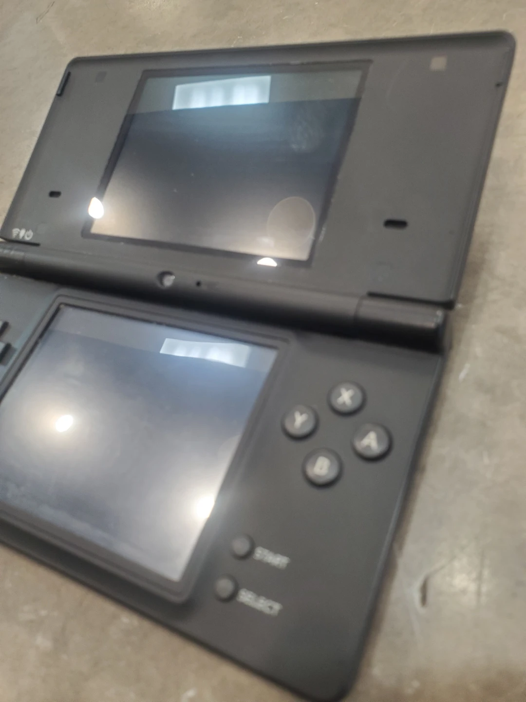 Nintendo DS Lite - photo 3