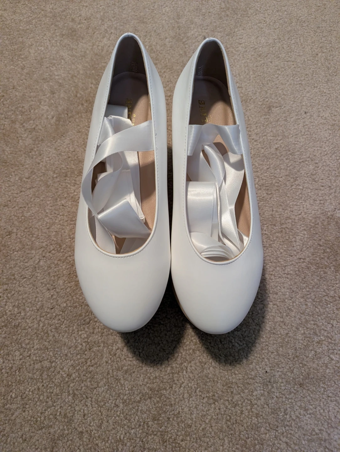 White Taobao rocking horse shoes with ribbon ties - photo 3