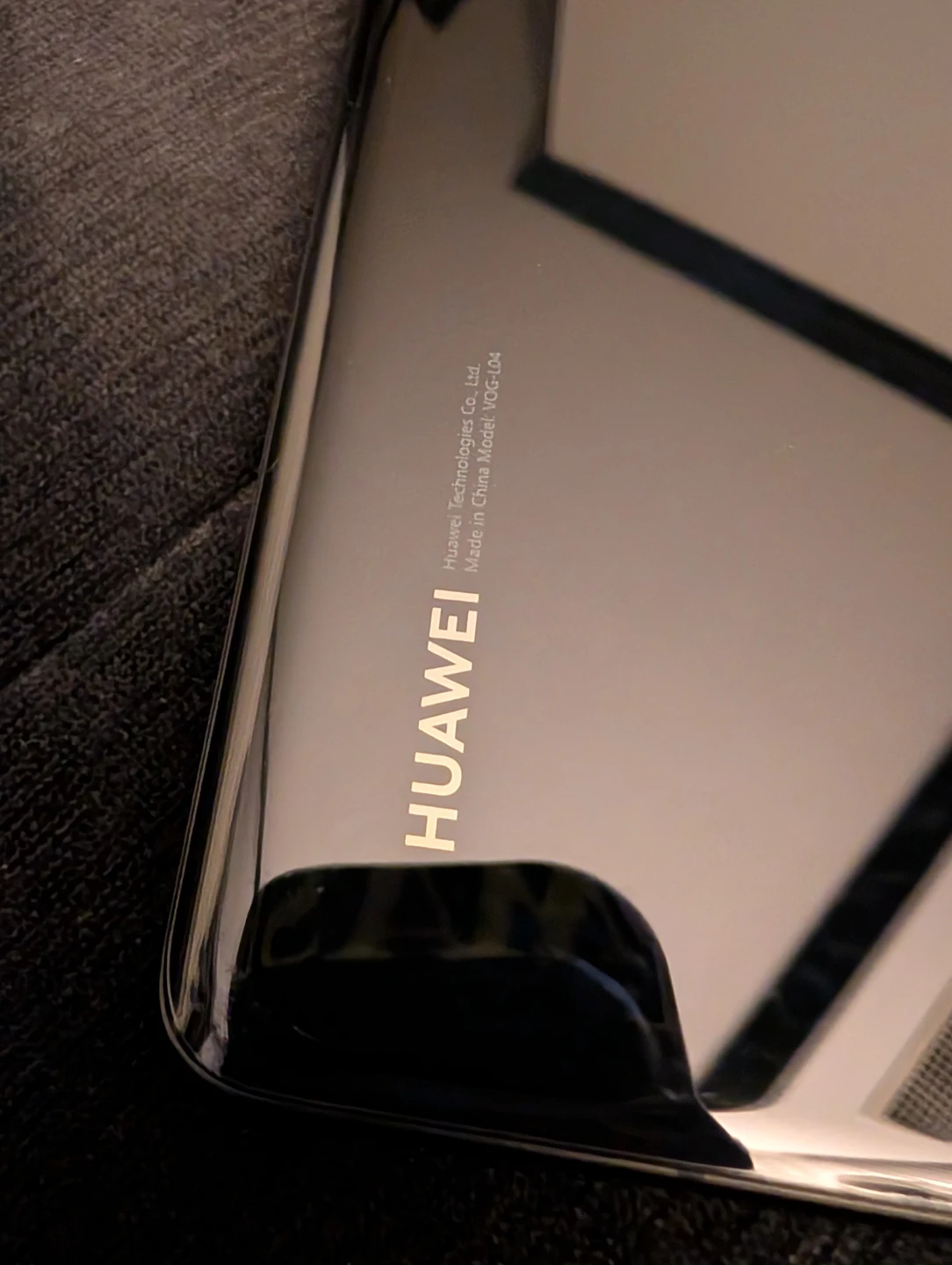 Huawei P30 PRO mobile phone - photo 2