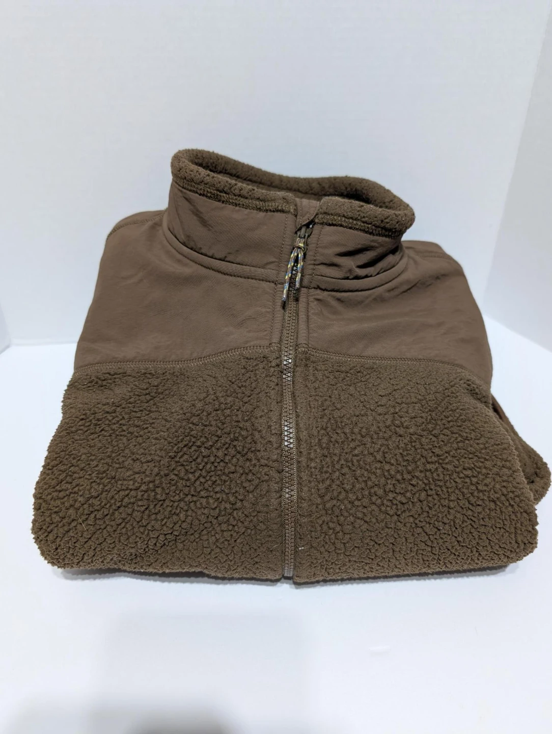 Uniqlo kids Fleece Jacket Brown 11-12 - photo 5