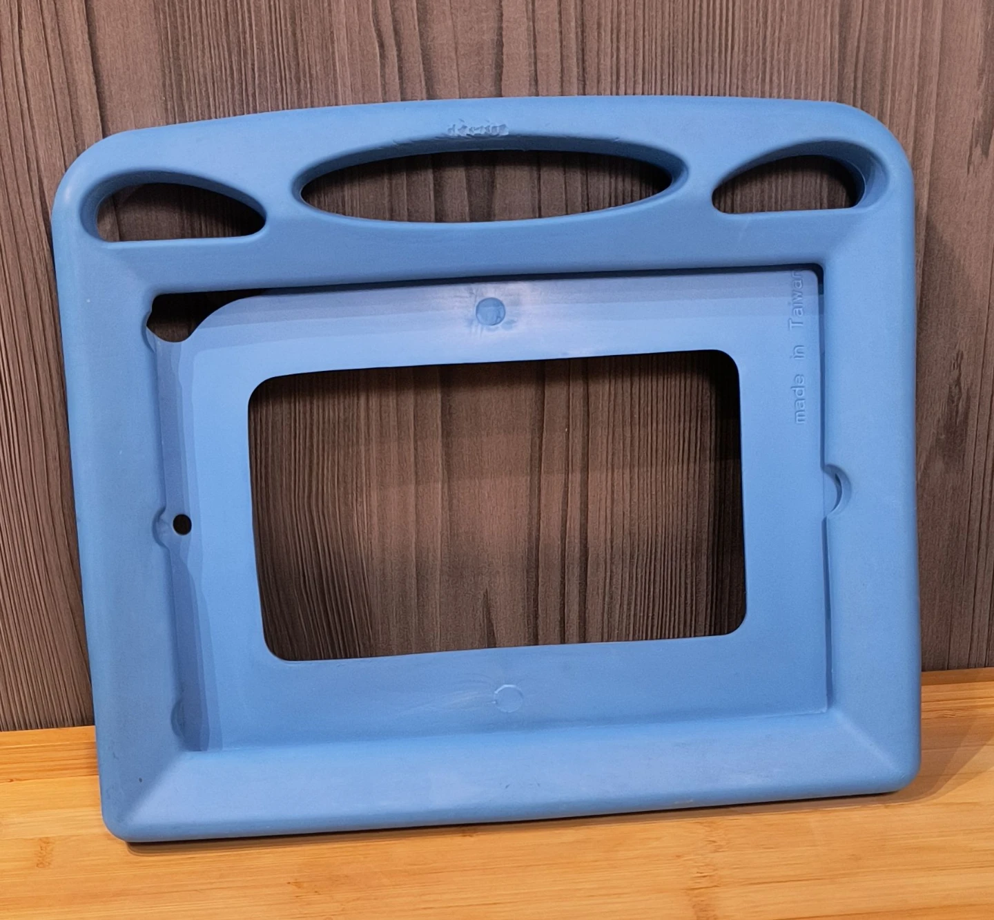 Big Grips Lift Frame Case & Stand for iPad - photo 4
