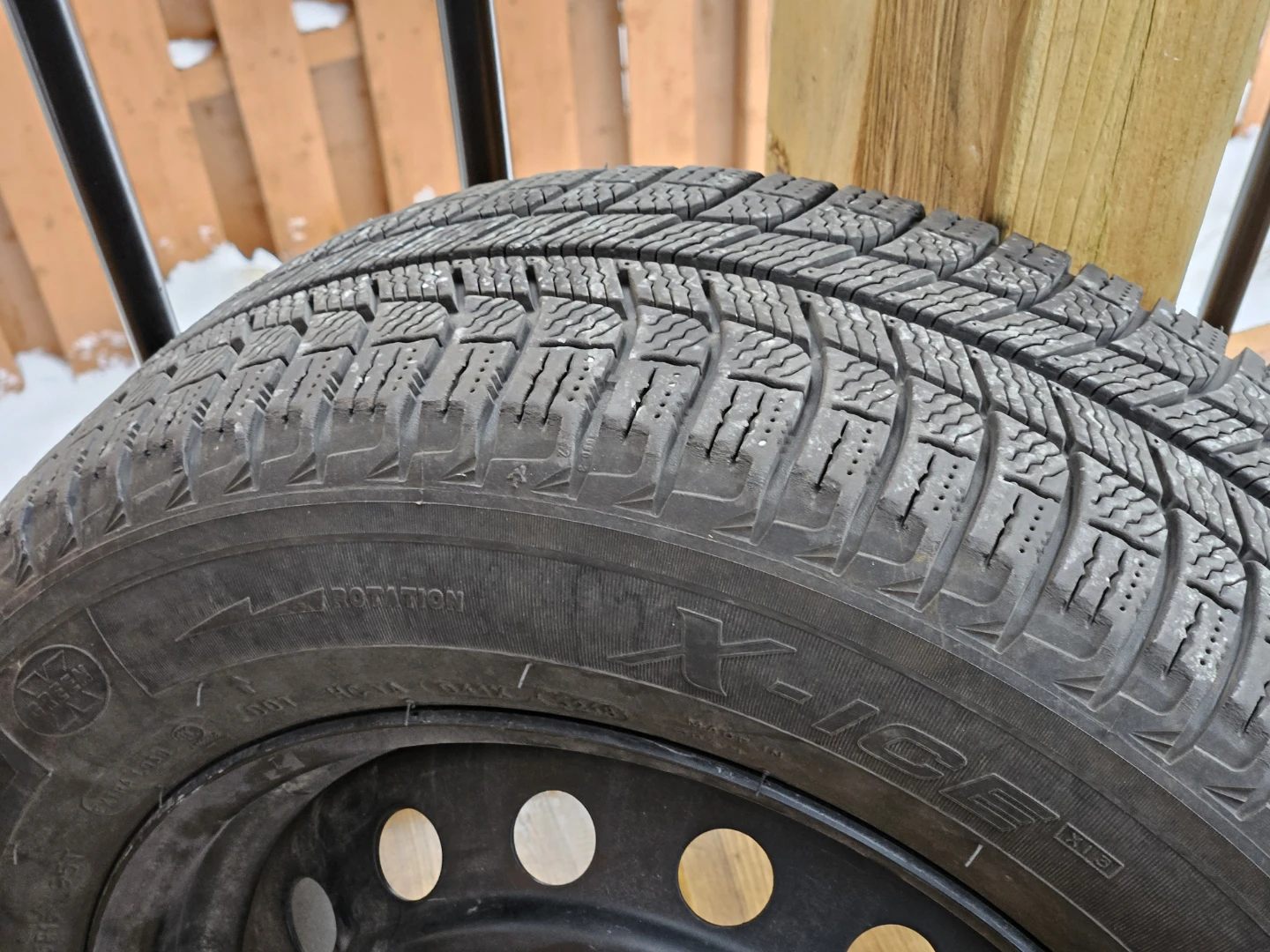 Lexus SUV Winter Tires (4). 195/65/R15 - photo 2