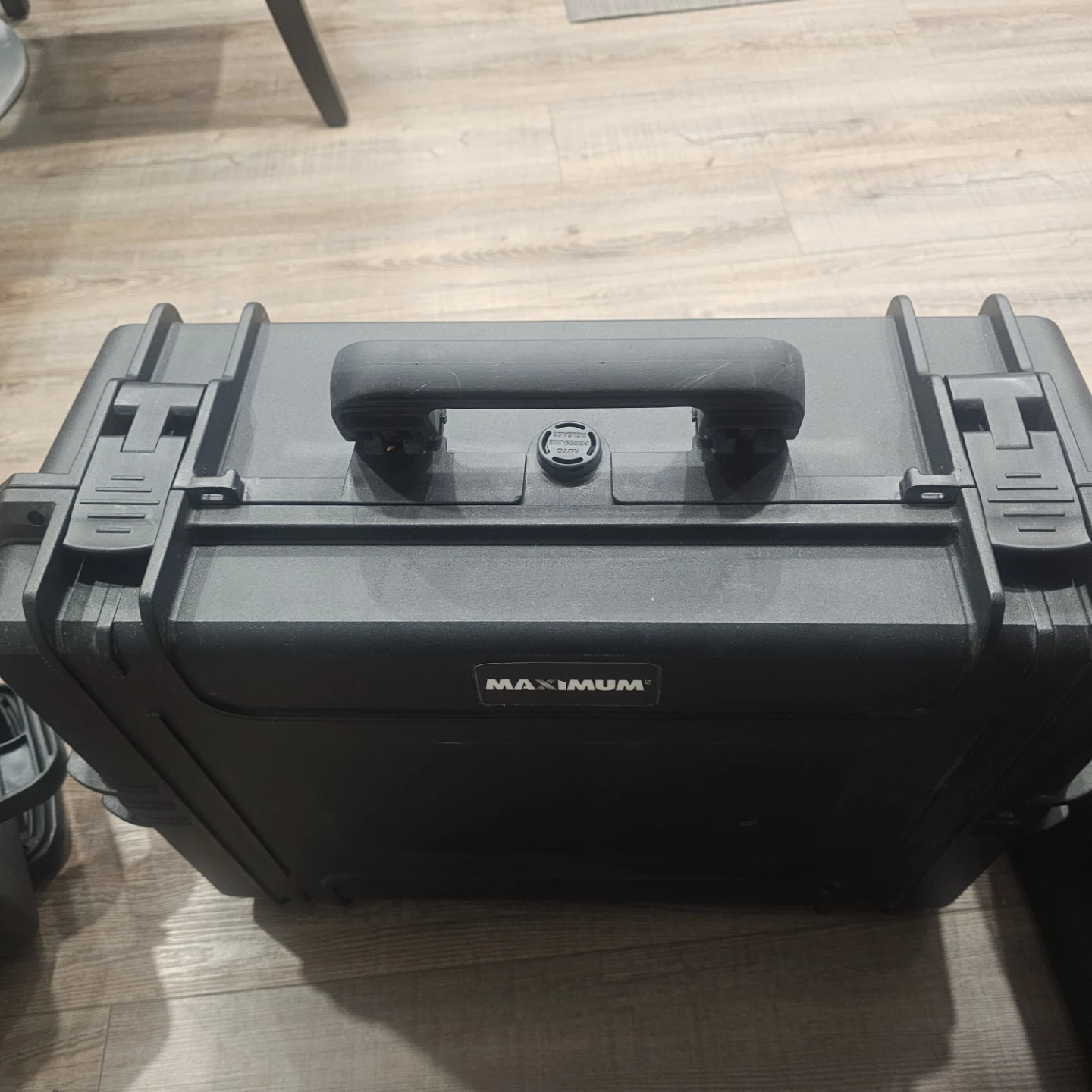 Maximum Protective Camera Case with Foam Inserts - photo 3