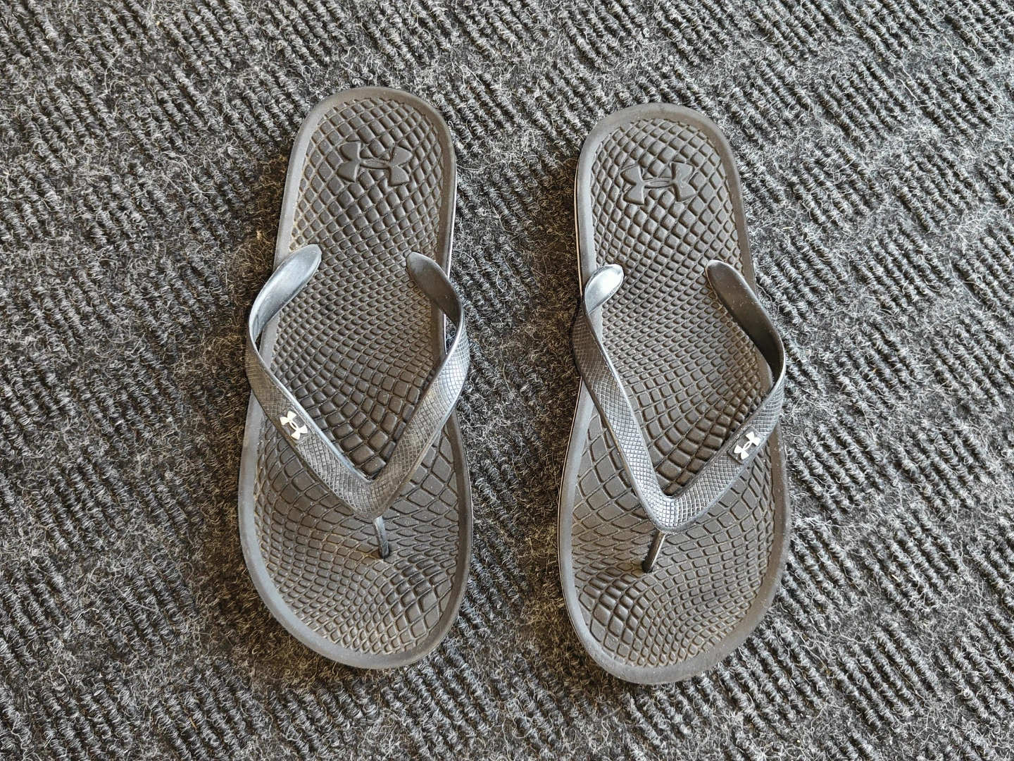 Under Armour Men Atlantic Dune Flip Flop Sandals - Size 10 / 11 - photo 5