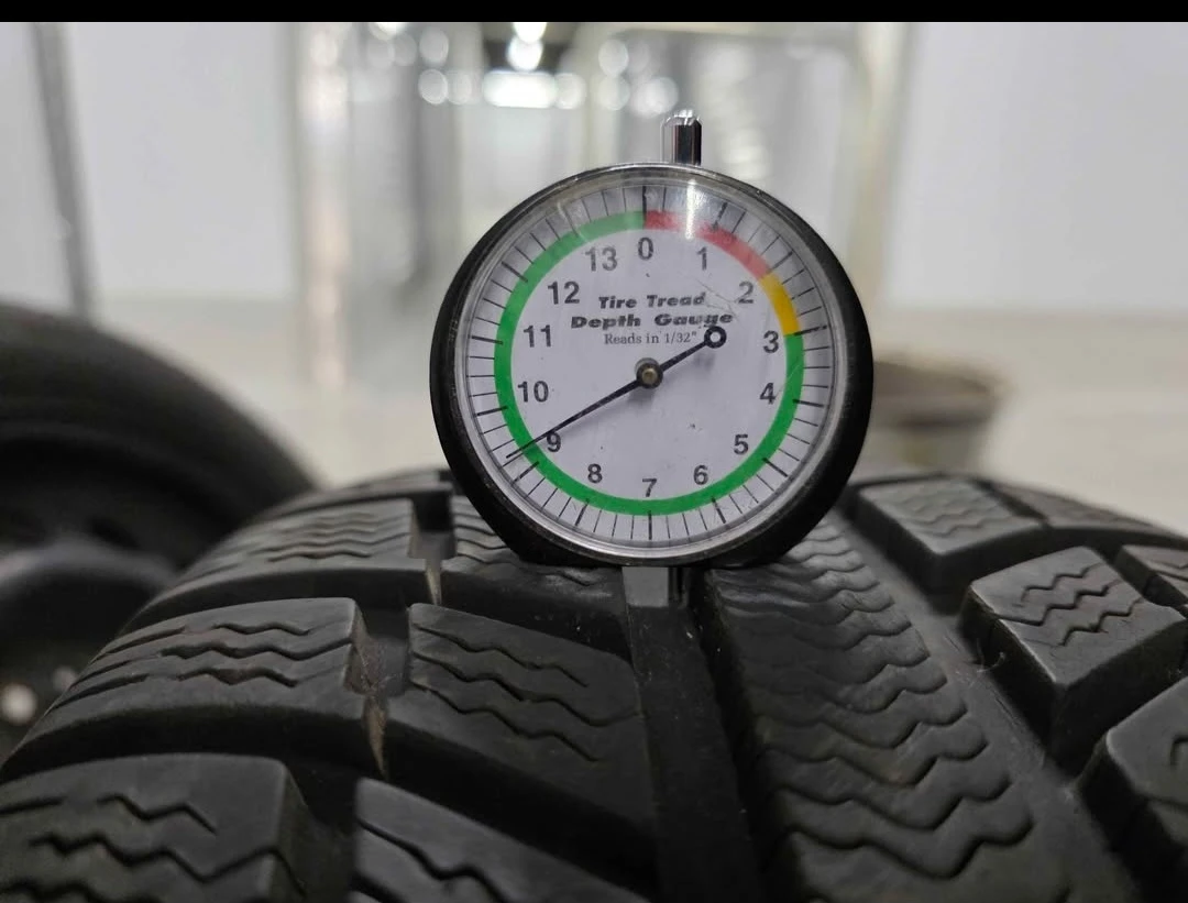 Set of 4 Michelin 205/55R16 Winter Tires on Rims - photo 3