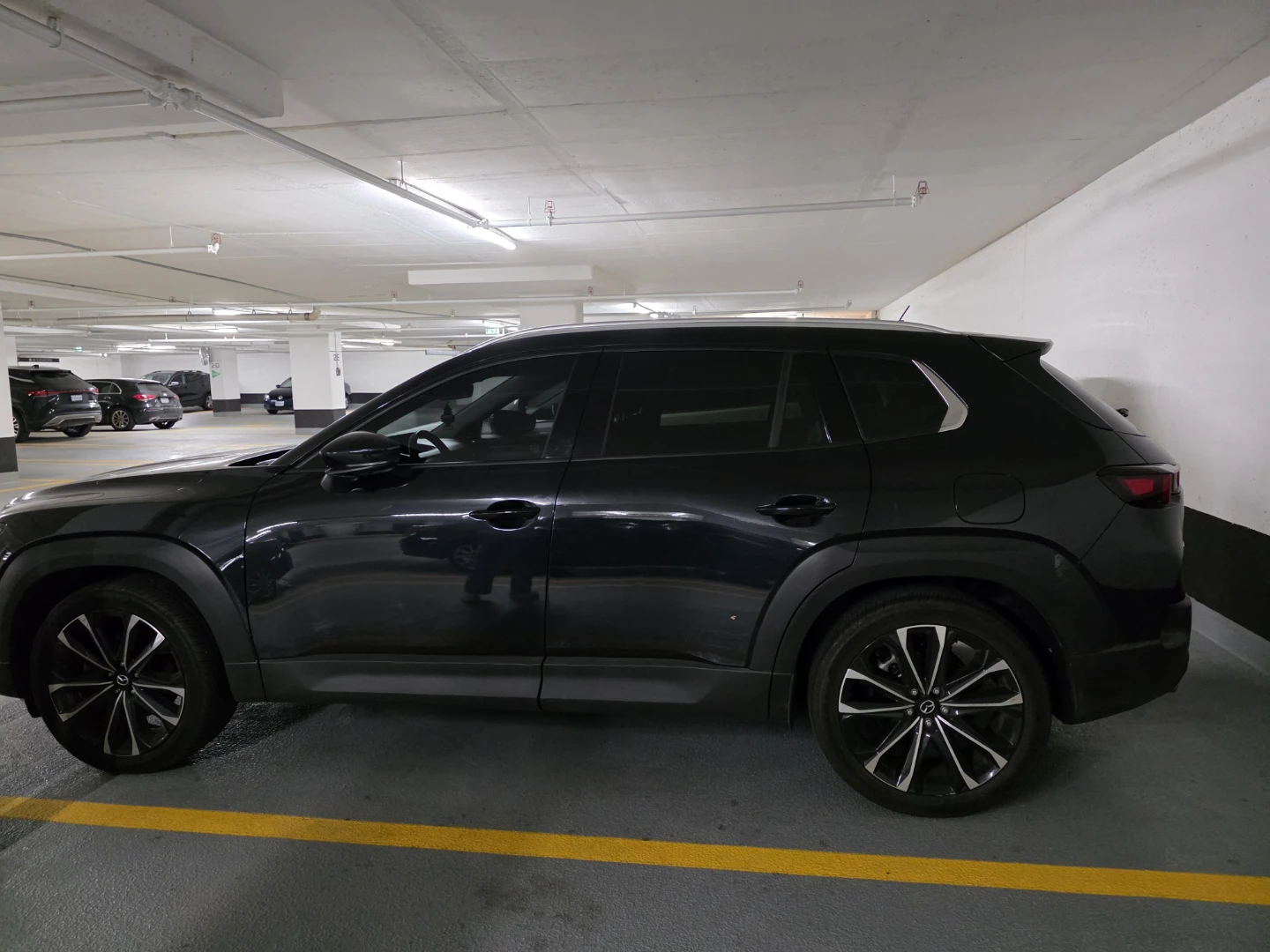 Black Mazda CX-50 - photo 2