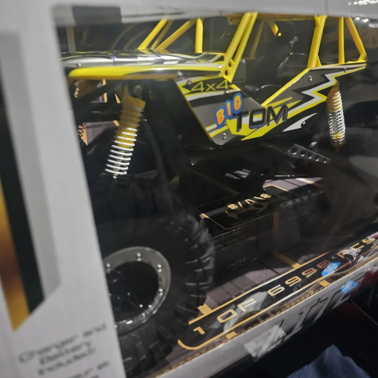 Litehawk BIG TOM 4x4 Remote Control Rock Crawler - photo 2