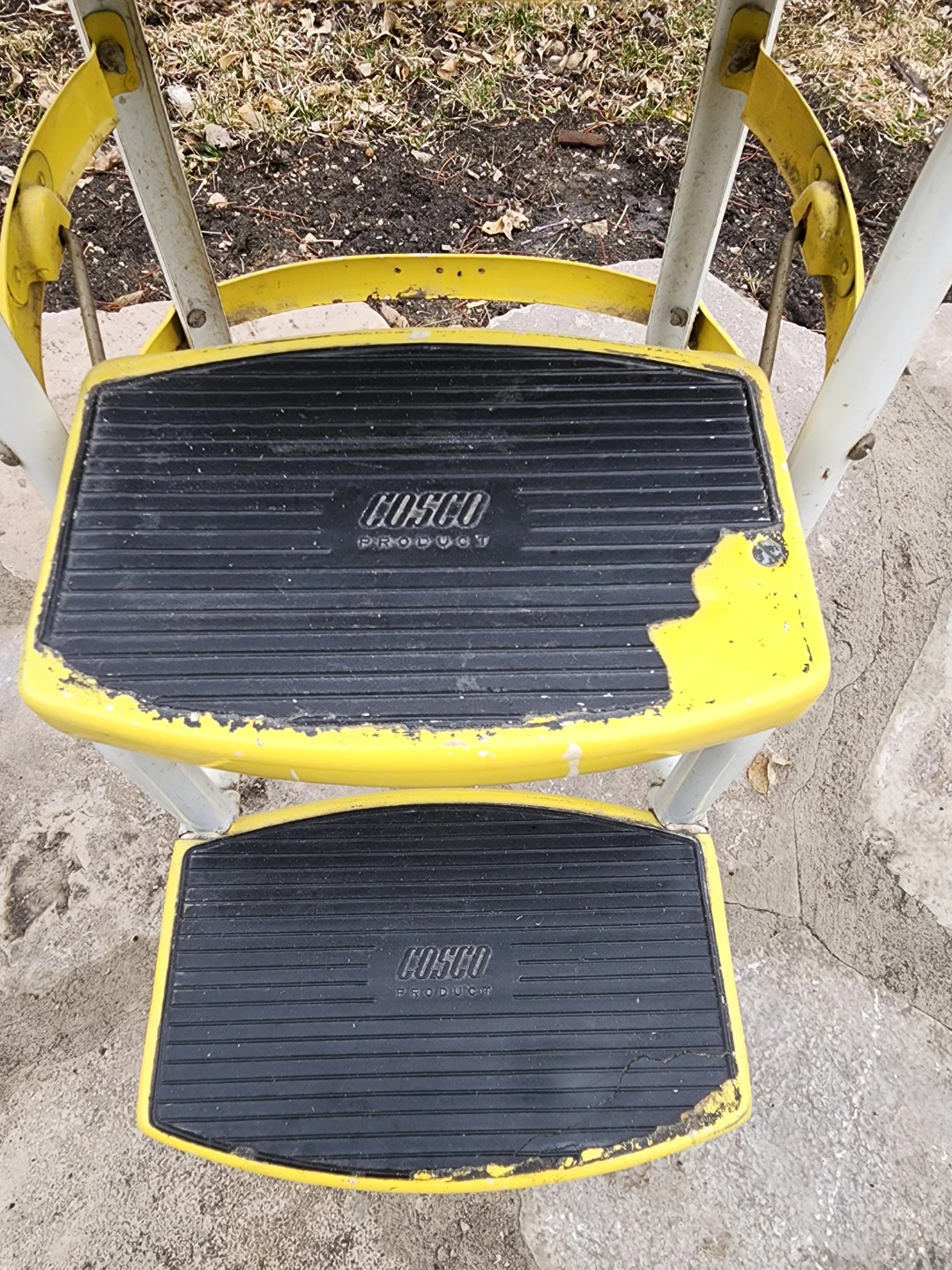 ​Retro 1950s Cosco 2-Step Folding Stool - MCM Decor - photo 5