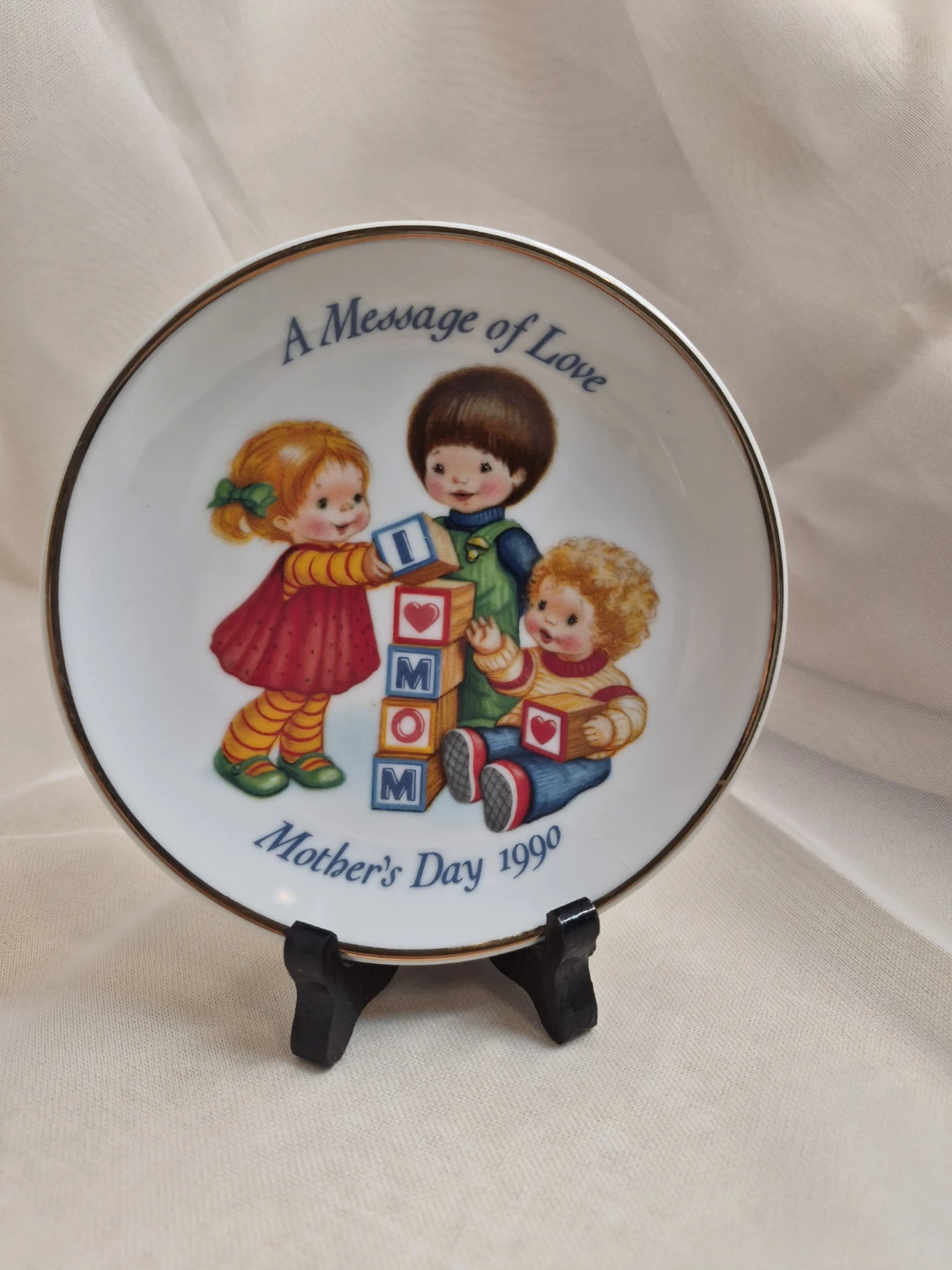 Avon 1990 Message of Love Mothers Day Decorative Porcelain Plate - photo 3