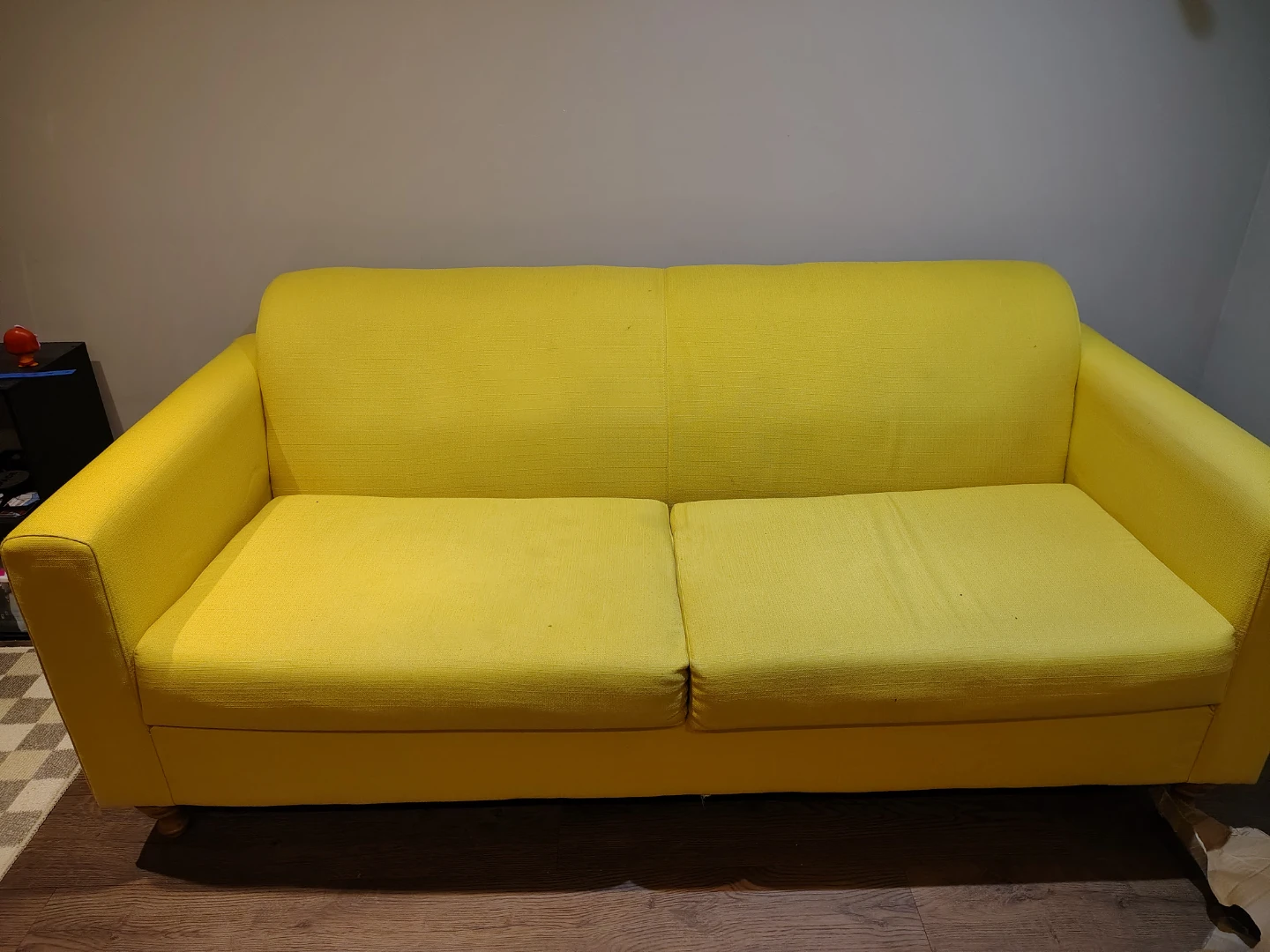 Yellow Sofa - photo 2