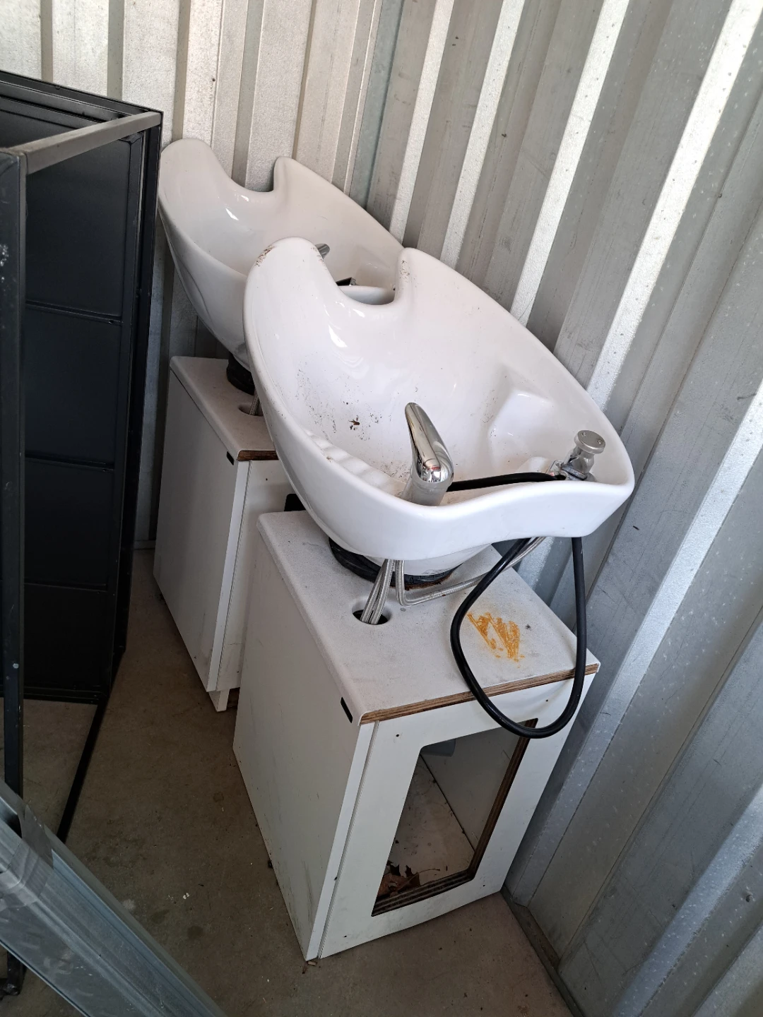 White Salon Shampoo Bowl with Cabinet - photo 4