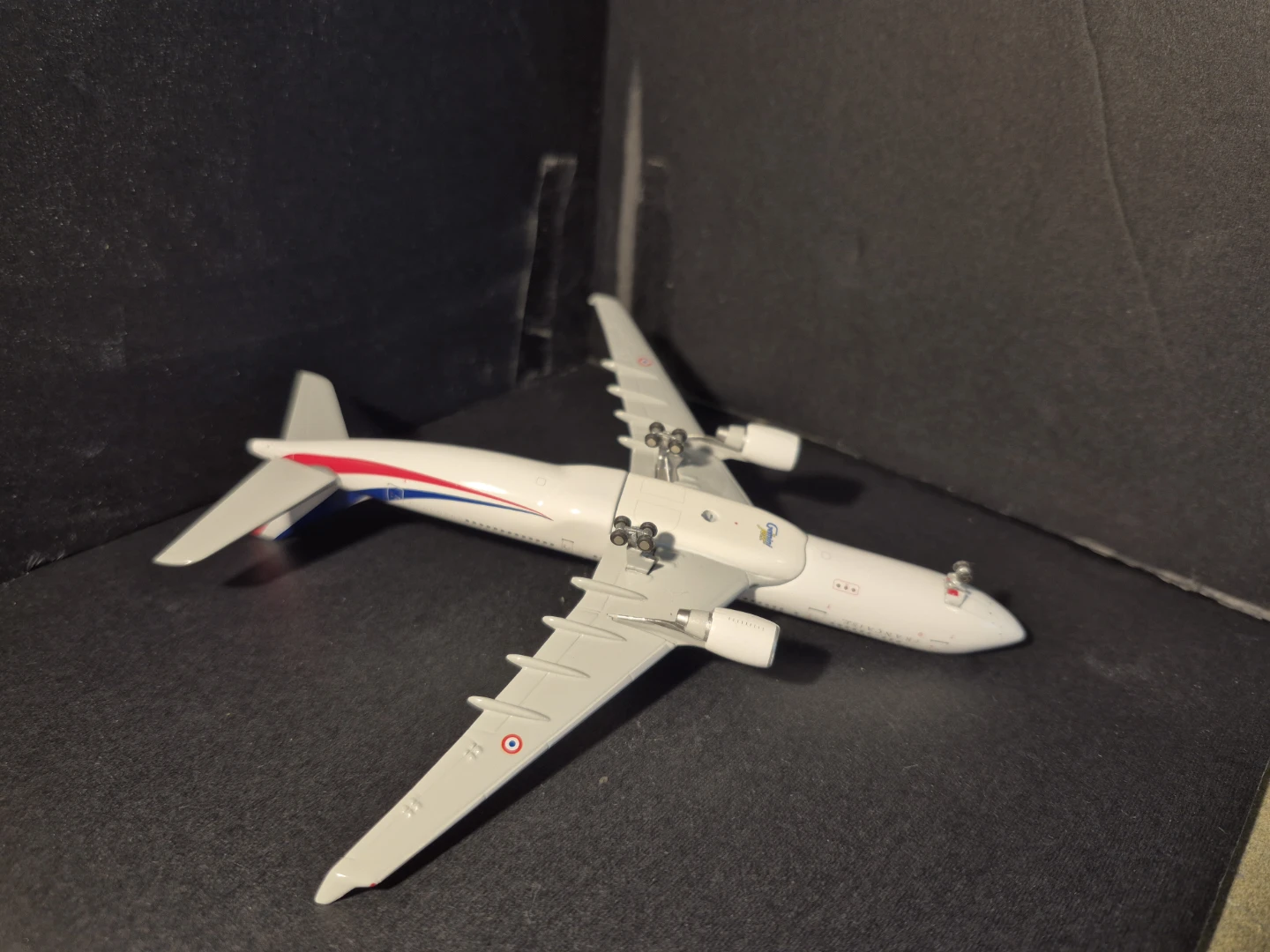 1/400 Gemini Jets French Air Force A330-200 Model Airplane - photo 3