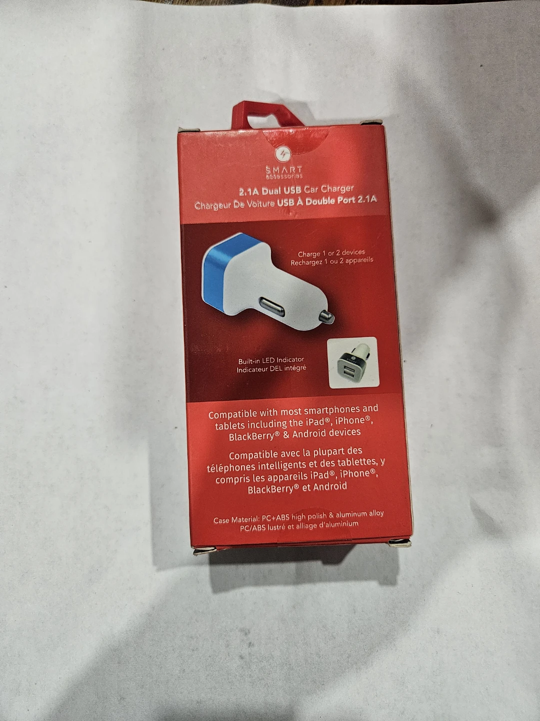 SMART Accessories 2.1A Dual USB Car Charger - photo 2