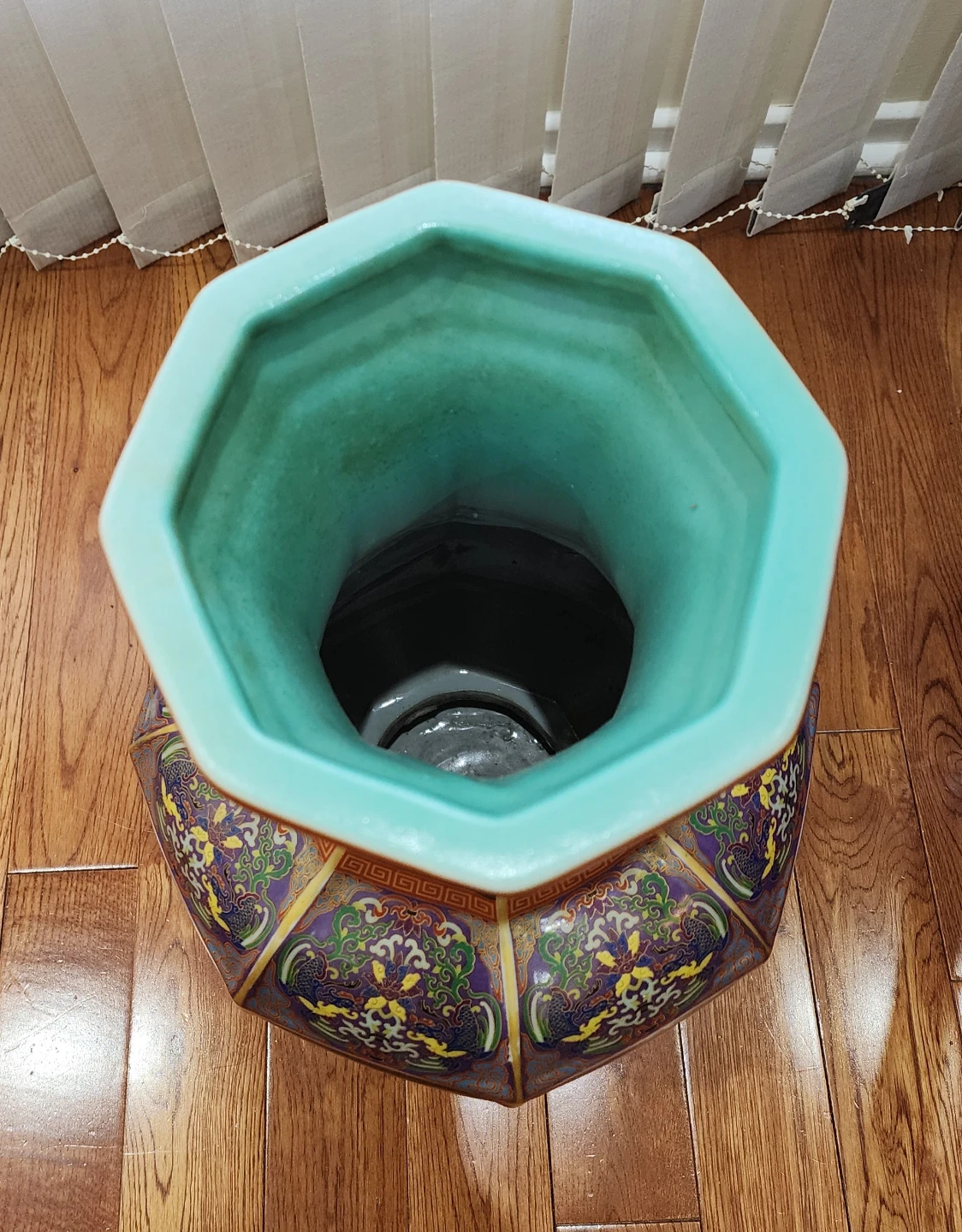 Vintage Chinese Porcelain Vase - photo 3