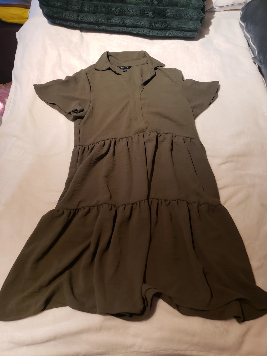 Tahari Women's Olive Green Tiered Dress
