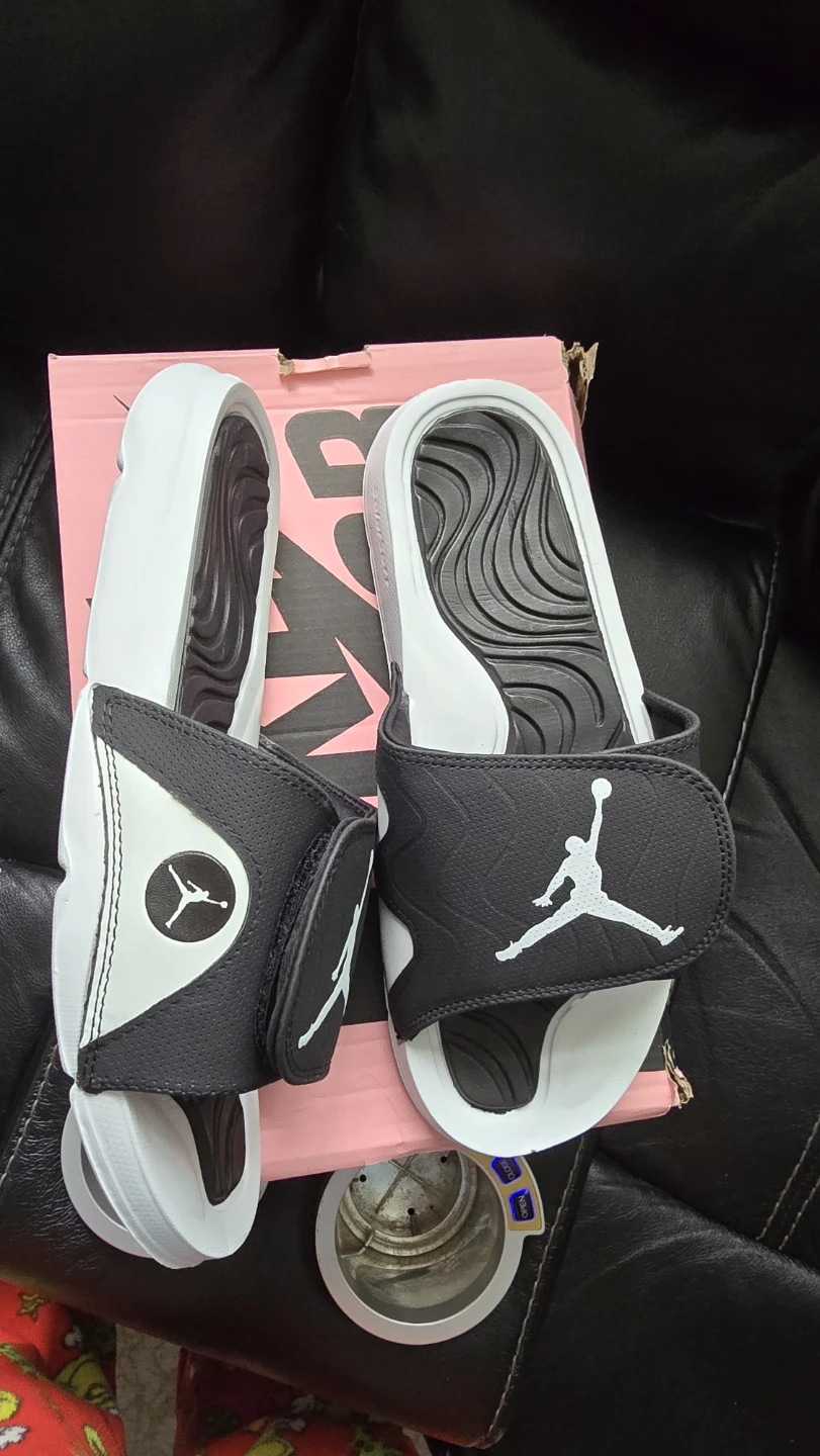 Brand new Jordan Black White Sleepers for sale - photo 3