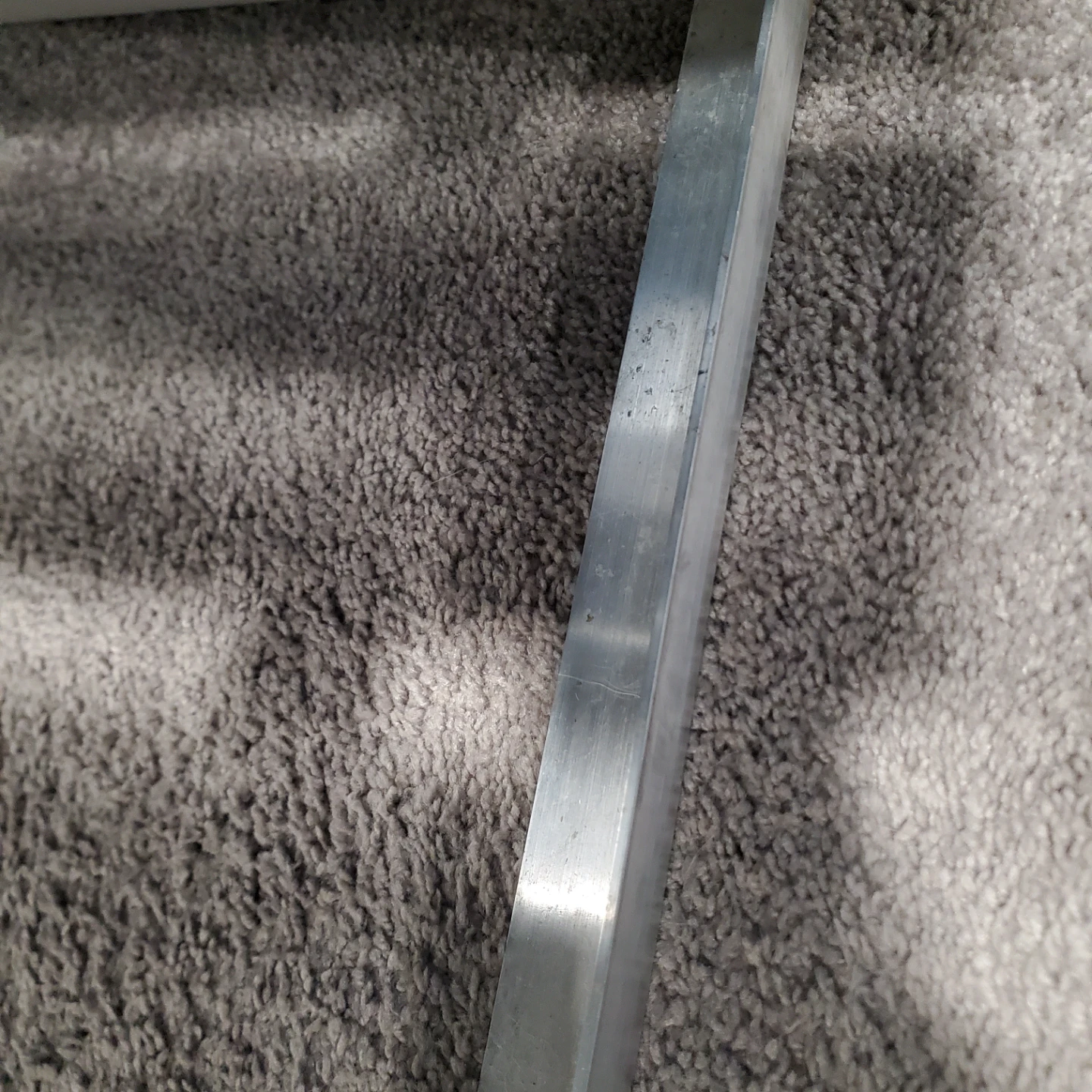 Wooden Bench with Metal legs 🥕 - photo 4