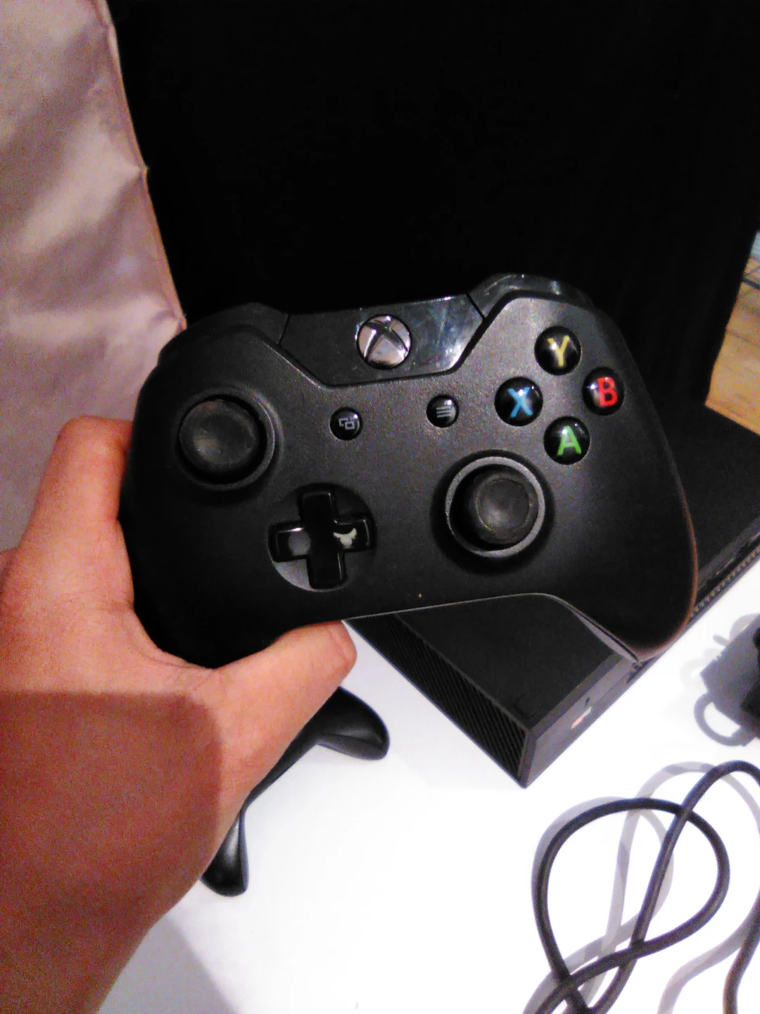 Xbox one w 2 controllers all wires - photo 5
