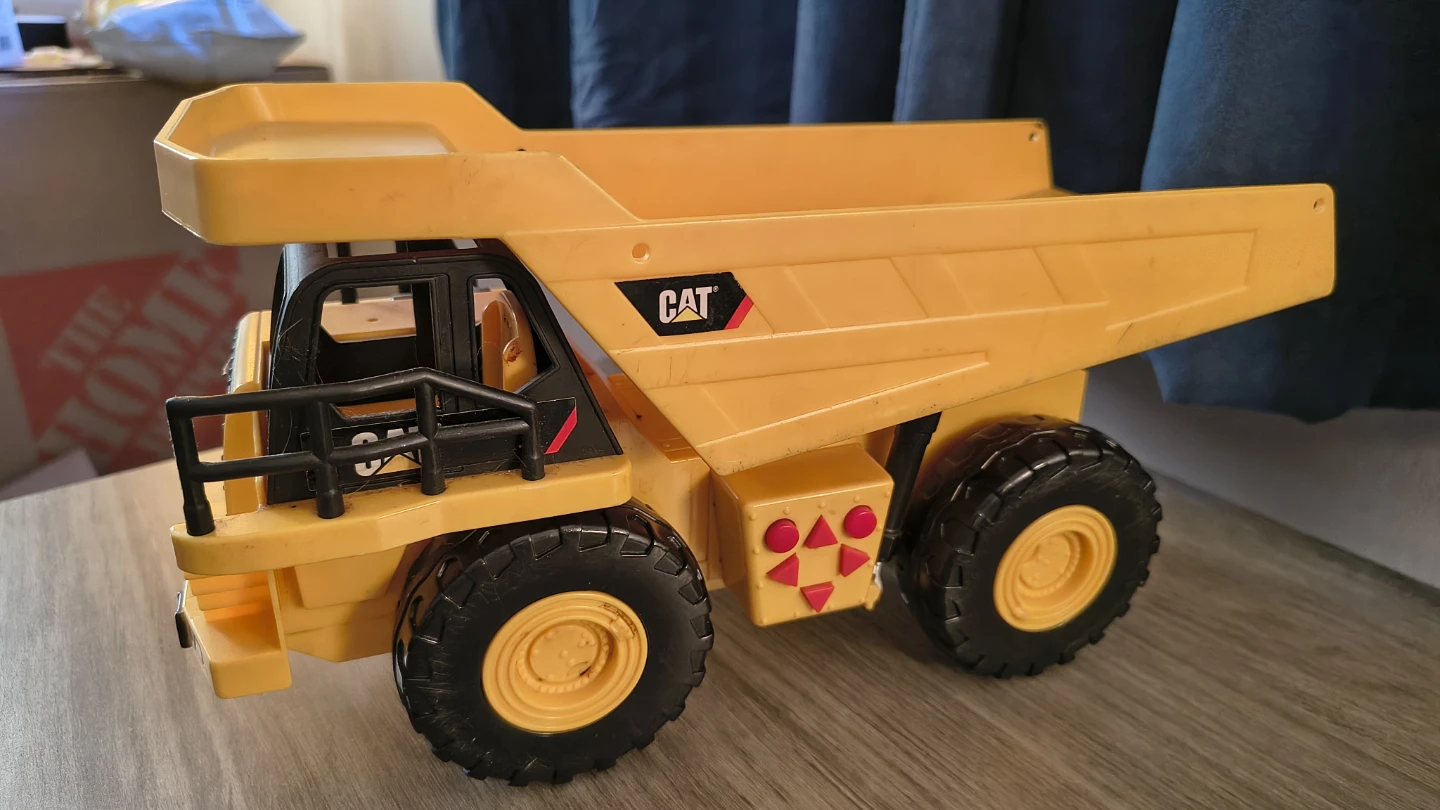 Yellow Caterpillar Toy Dump Truck