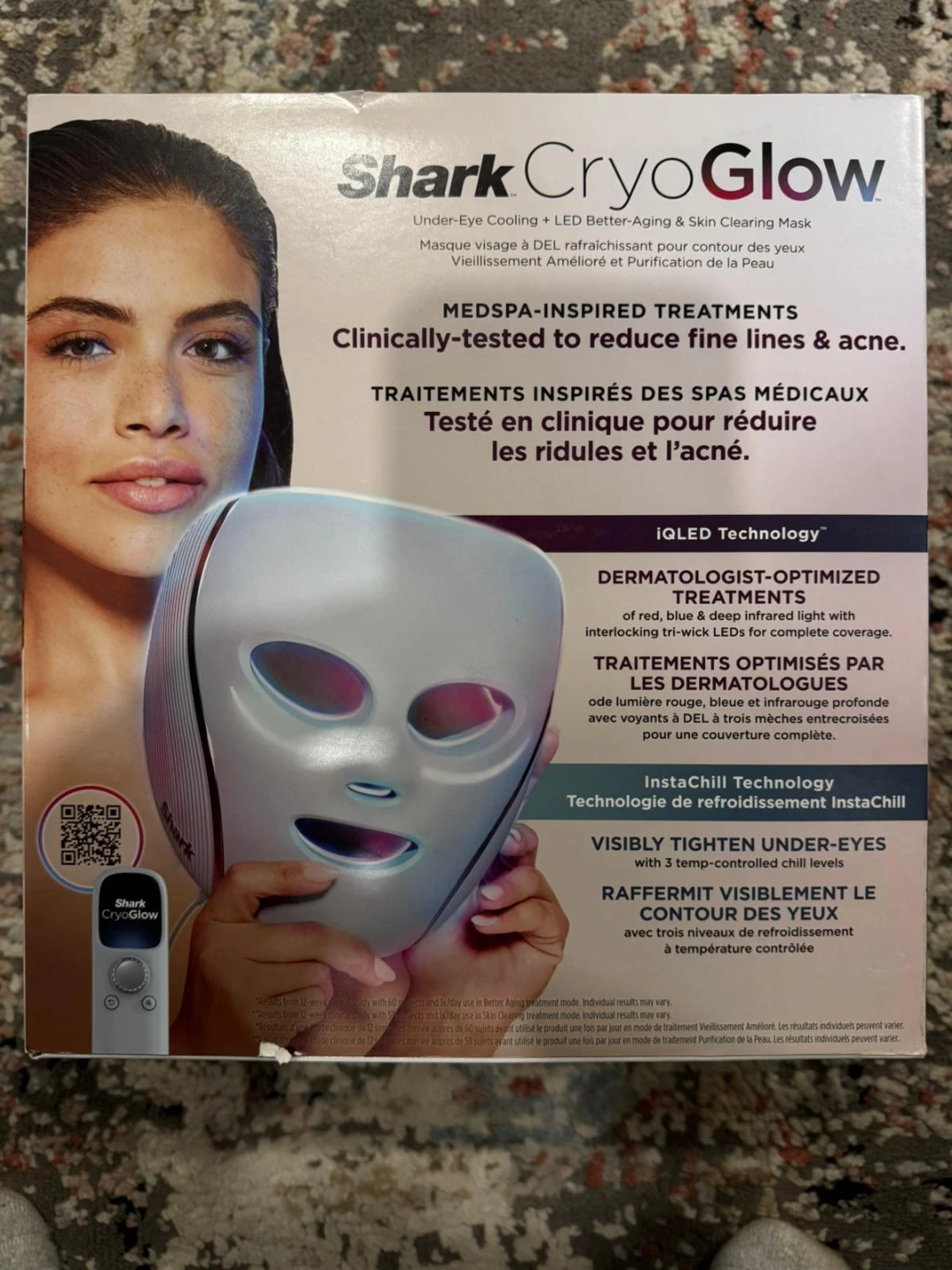 Shark CryoGlow Under-Eye Cooling & LED Better-Aging Mask