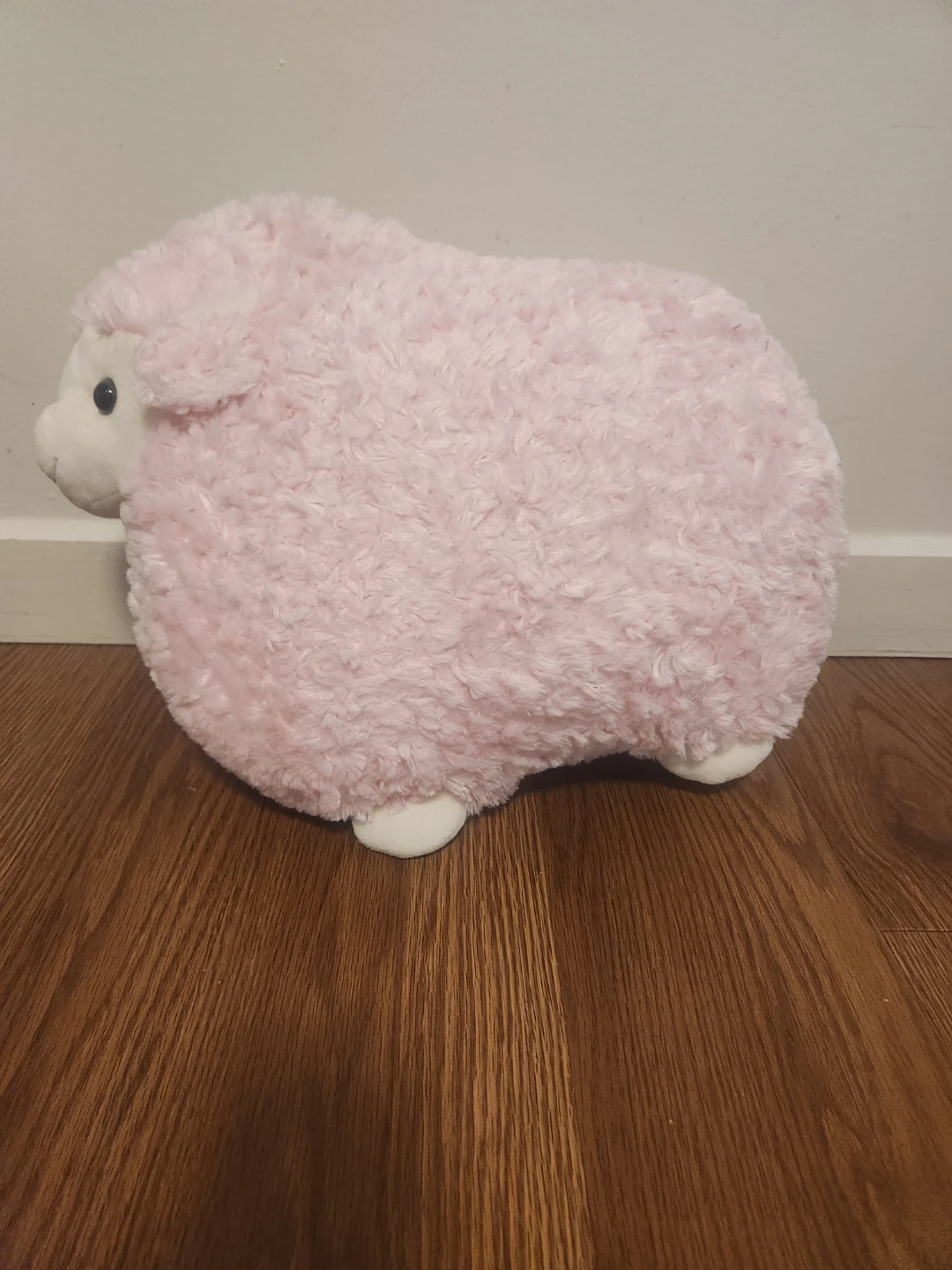 Pink sheep stuffy (used)