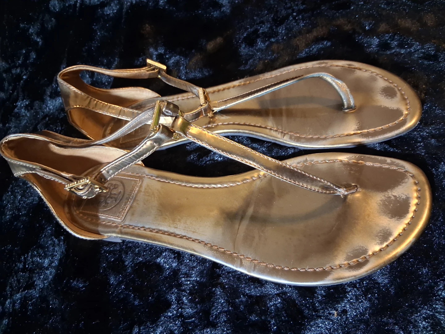 Tory Burch Women's Gold Metallic Leather Miller Thong Sandals