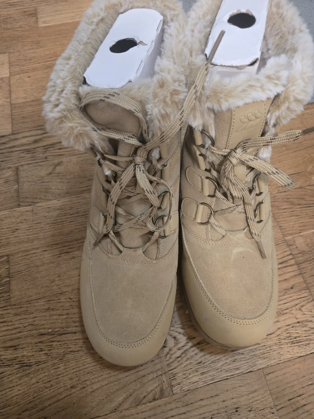 Women's Tan Winter Boots Size 8W - photo 2