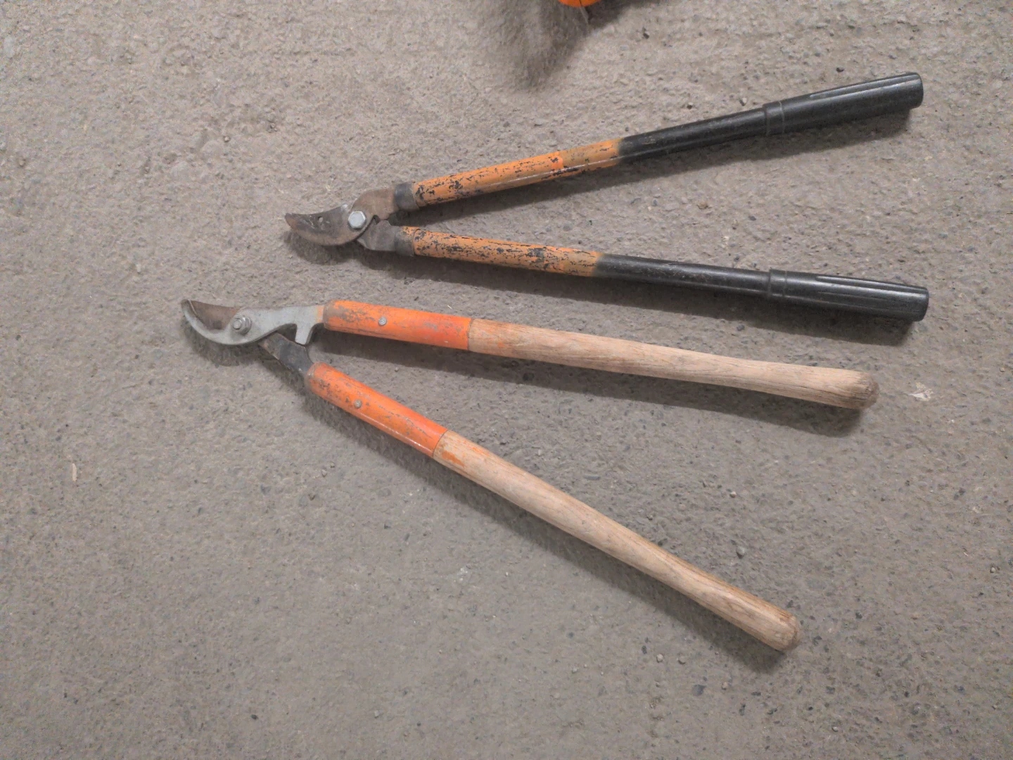 Gardening Loppers - 2 Pairs