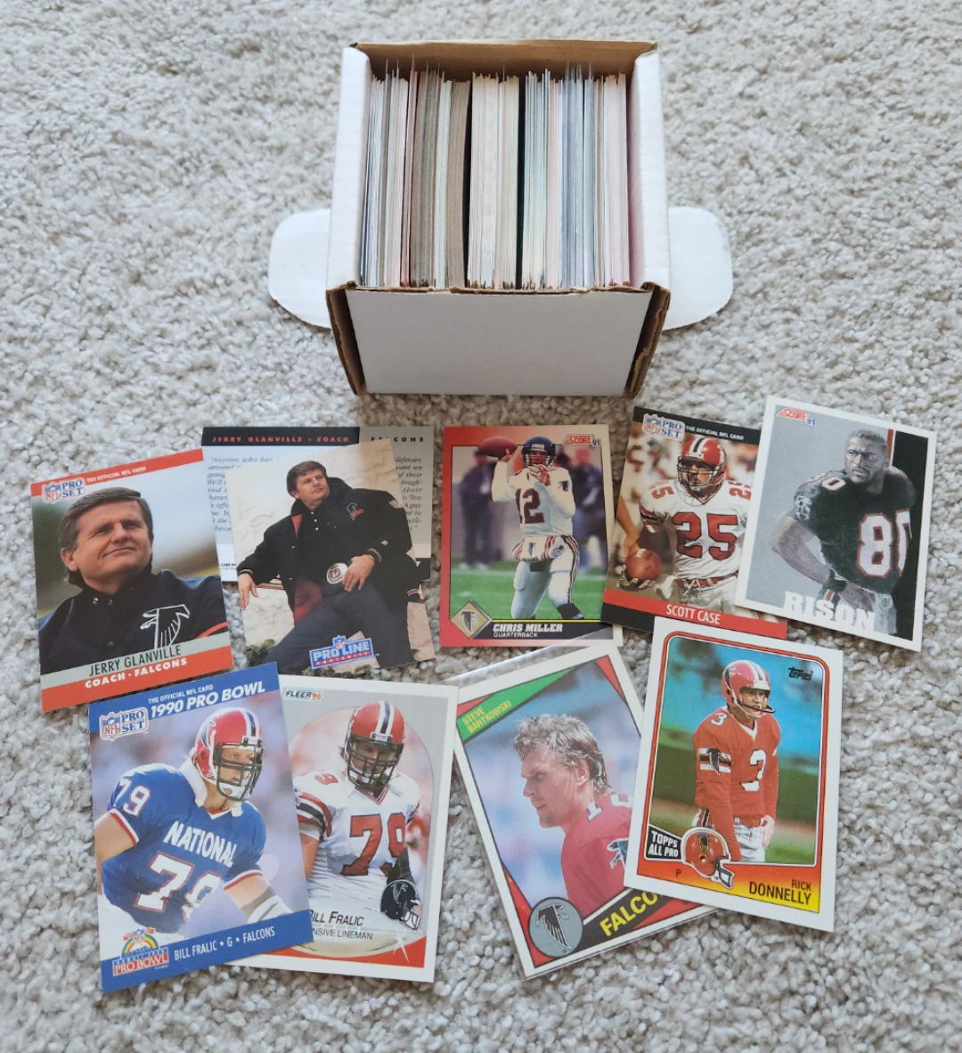 Atlanta Falcons, 200 Football Cards Team lot
