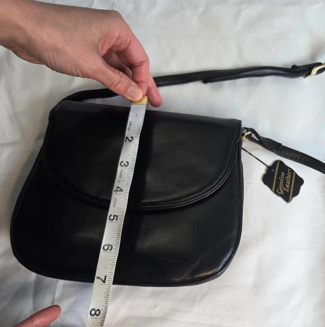 Black Leather Crossbody Purse - photo 4