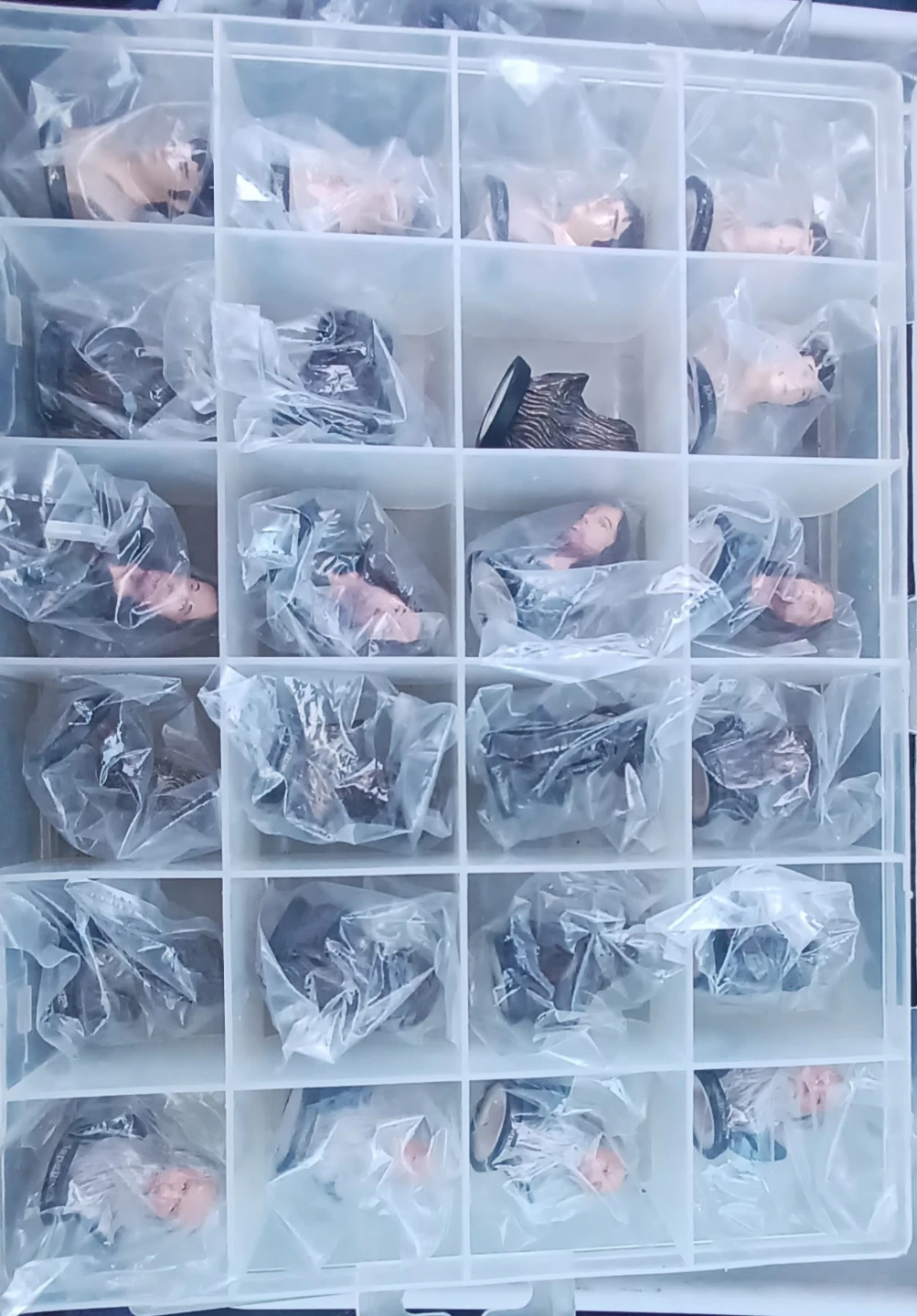 Lord of the Rings Bust Figure Collection - photo 5