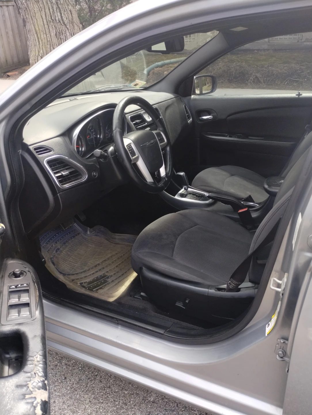 2013 Chrysler 200 S - photo 5