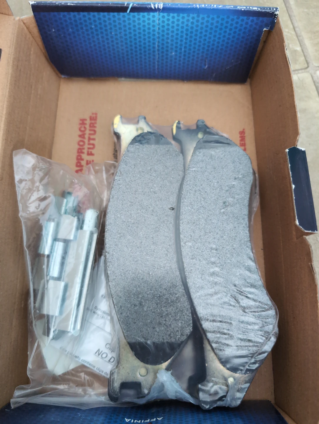 Raybestos PGD842M OE Matched Metallic Brake Pads with Hardware - photo 3