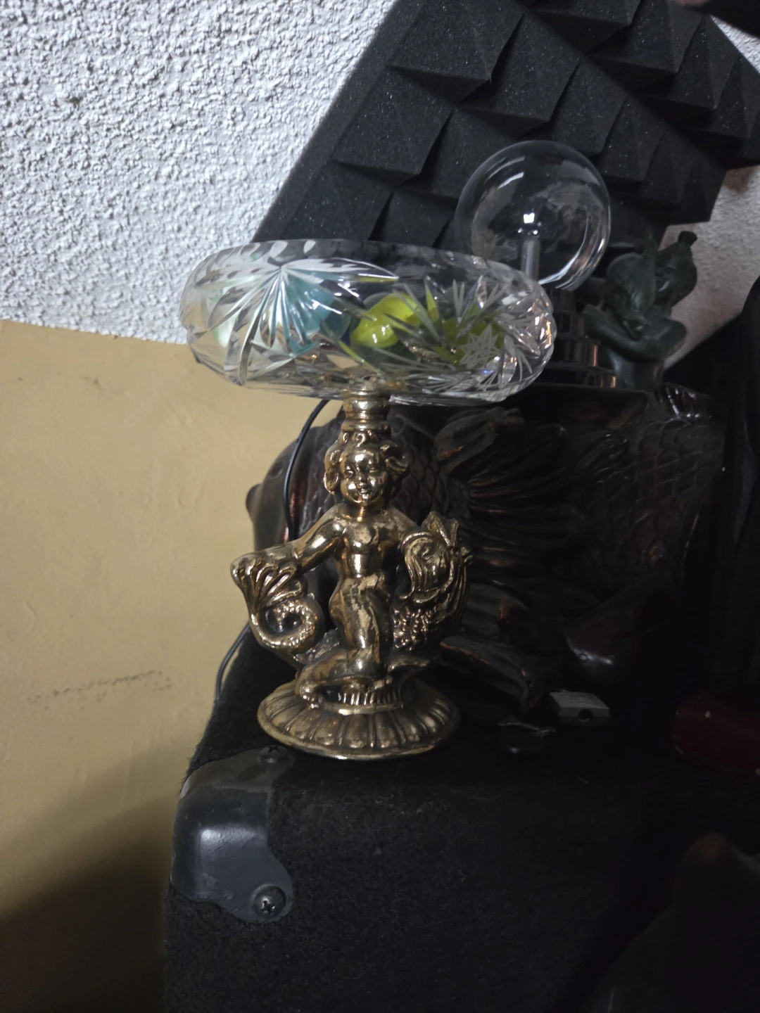 Assorted Fish-Themed Decorative Items - photo 4