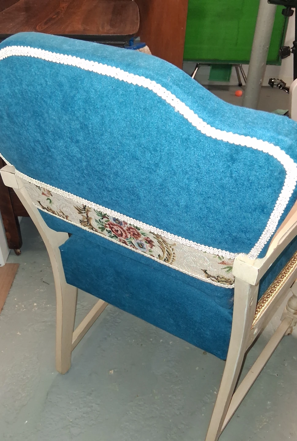 Teal Accent Chair with Floral Tapestry - photo 3