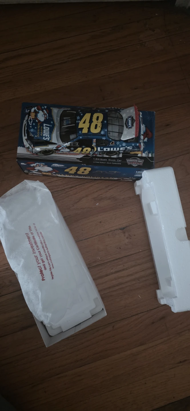 Jimmie Johnson Lowe's Racing - photo 5