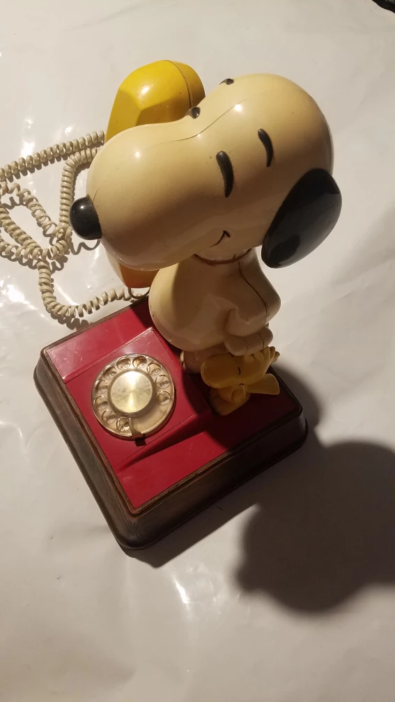 Vintage Snoopy Rotary Dial Telephone - photo 3