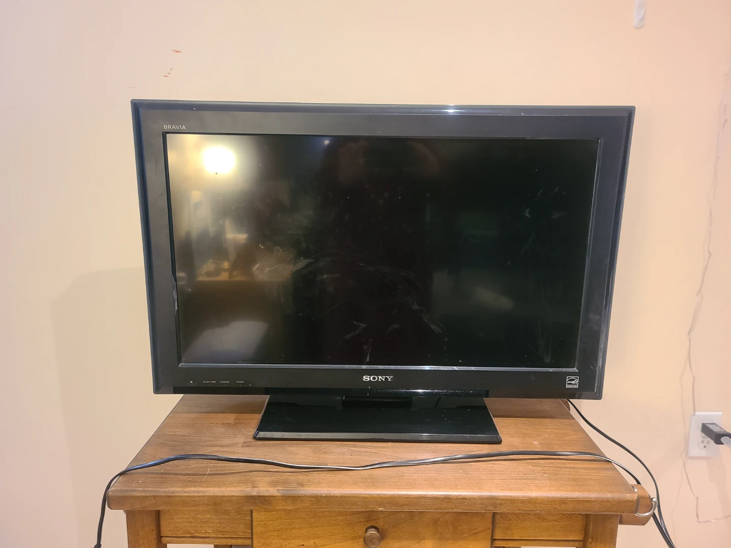 Sony Bravia KDL-32L5000 32" LCD TV - photo 2
