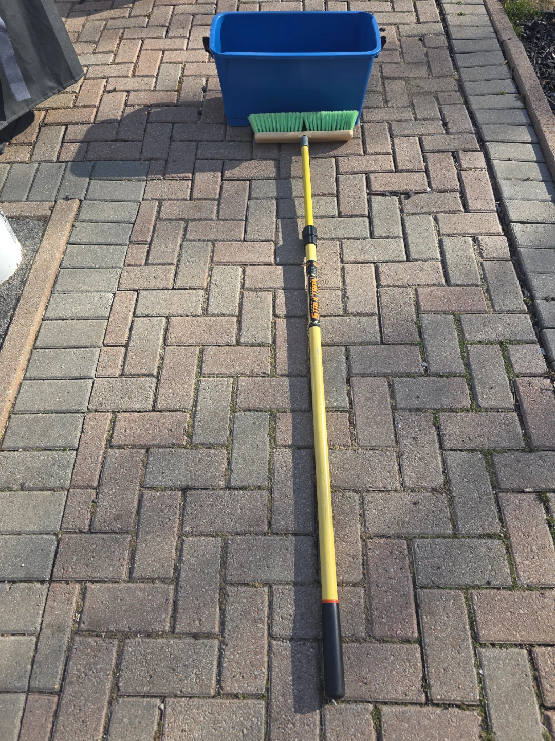 Extendable Telescopic Brush with Bucket - photo 2