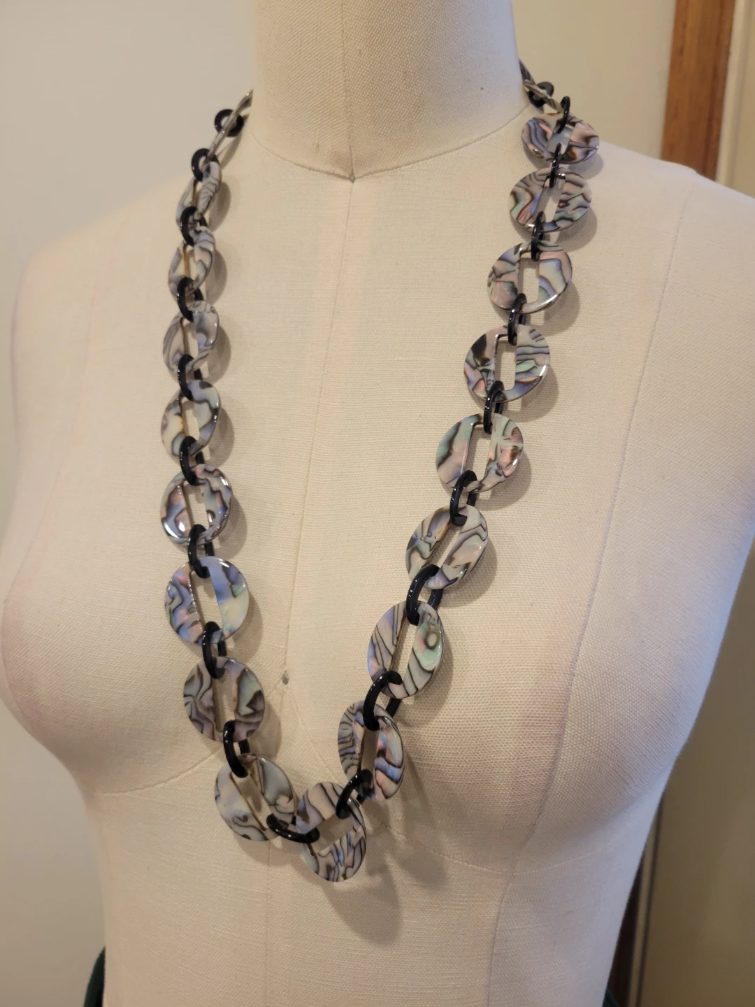 Chunky Resin Link Necklace