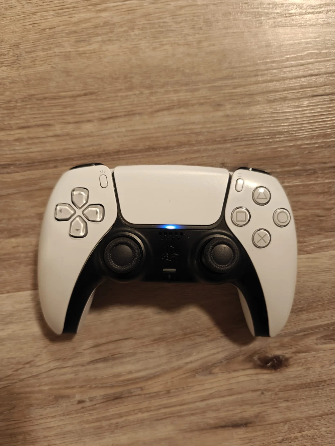 Sony PlayStation 5 DualSense Wireless Controller - White - photo 5