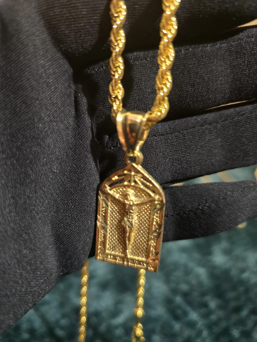18K Gold plated Pendant Necklace with Religious Imagery - photo 4