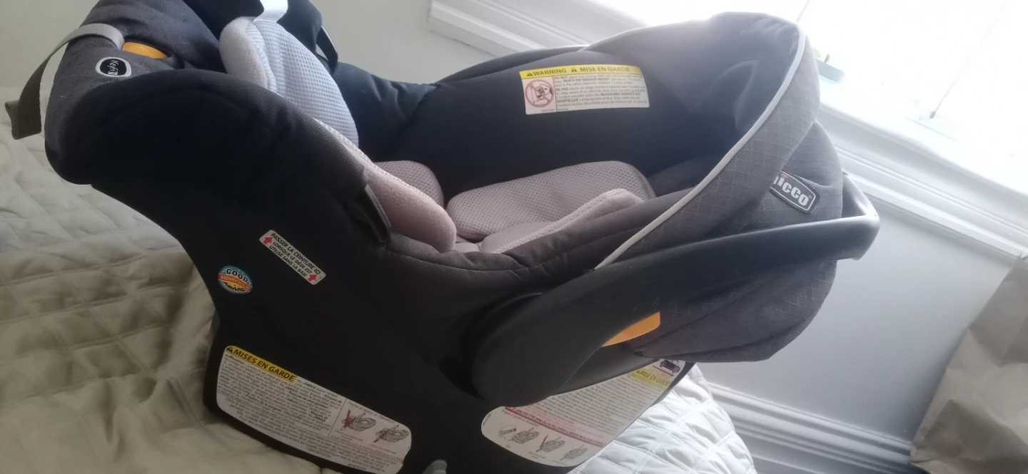Chicco Infant Car Seat - photo 3