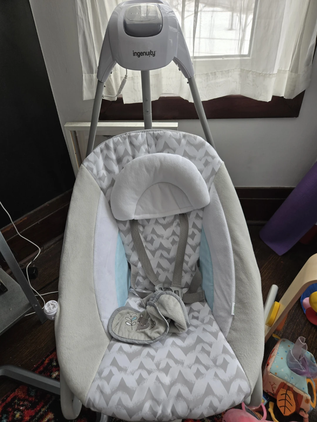 Baby Swing — Ingenuity