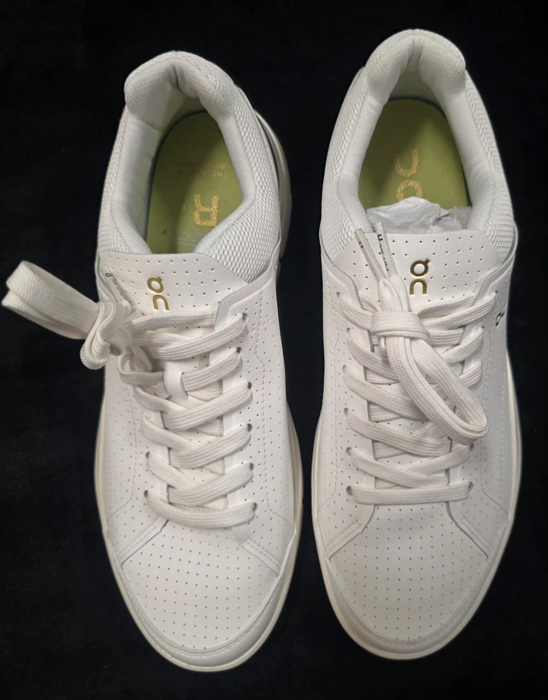ON The Roger Centre Court White/Black Tennis Shoes - photo 3