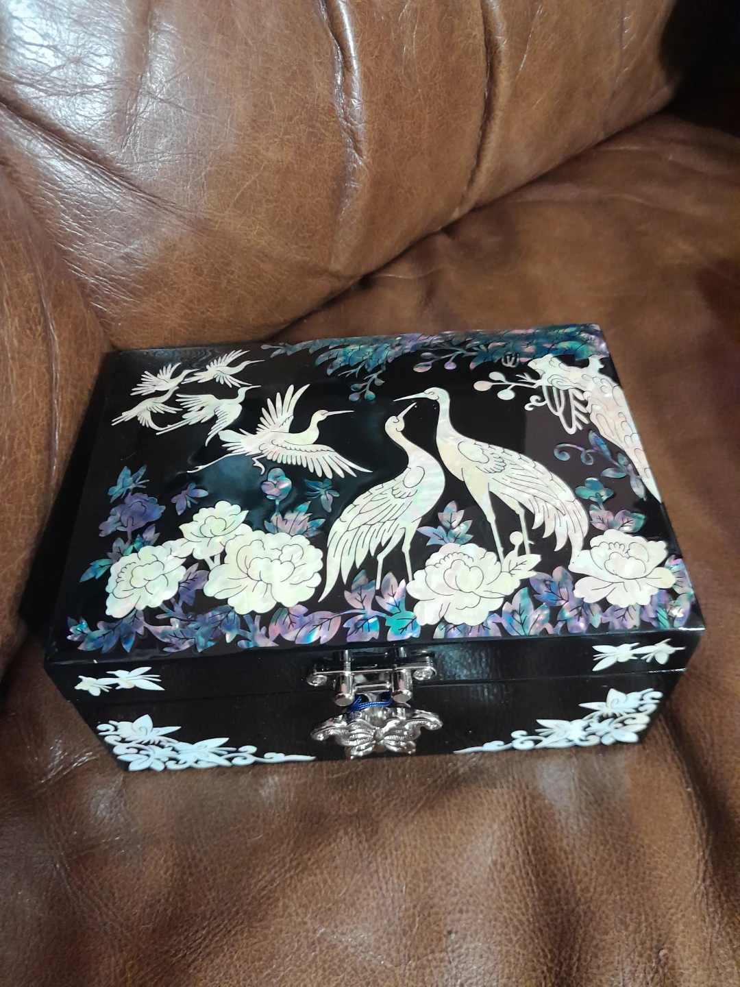 Decorative Black Lacquer Jewelry Box with Crane Design - photo 5