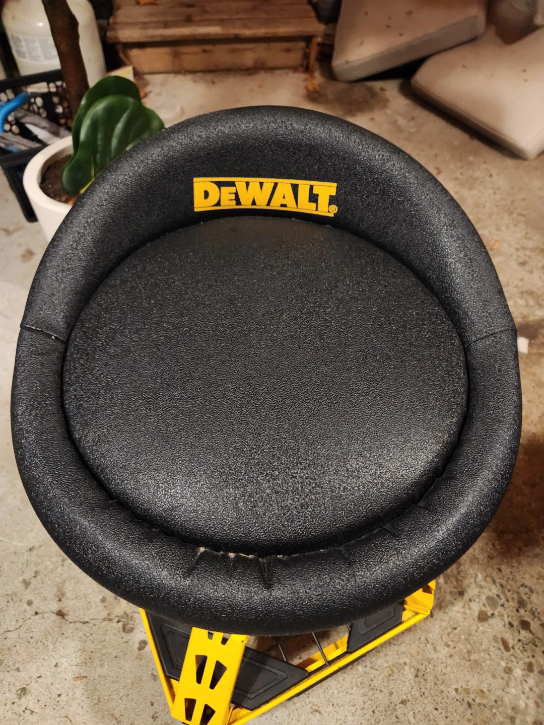 DEWALT Adjustable Height Swivel Shop Stool, 22.5-in to 26.8-in - photo 3